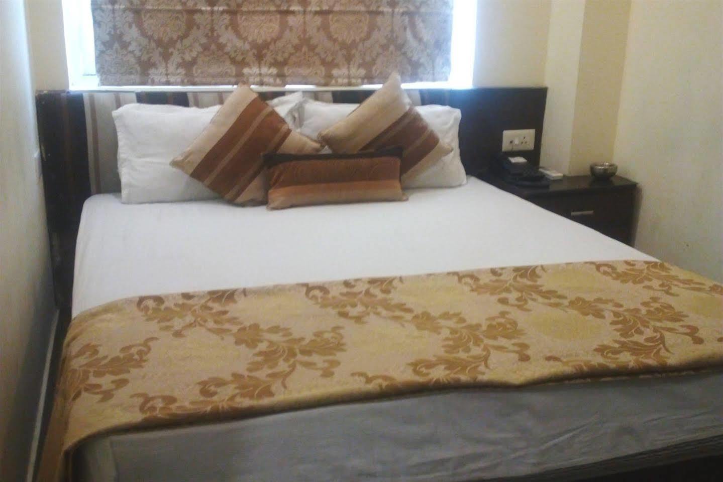 Hotel The Rio Харидвар Экстерьер фото